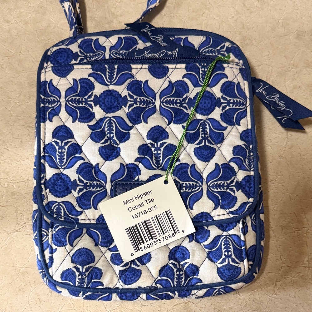 🌿 Vera Bradley Mini Hipster Crossbody – Cobalt Tile